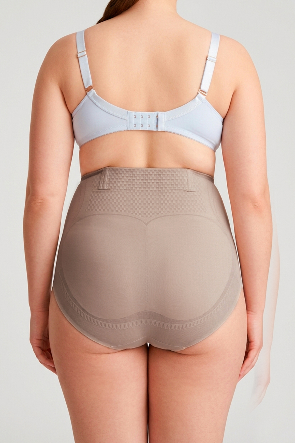 ФОТО КАРТИНКИ ЗОБРАЖЕННЯ Високі корегуючі трусики Innerlift TOTALFIT TR23-C32-3XL 3XL Бежевий РОЗДРІБ ОПТ ГУРТ ГУРТОМ ОПТОМ! З ЄВРОПИ! ЯКІСТЬ! Купити Львів Характеристики Ціна Оплата Доставка "БОГОДАР" ІНТЕРНЕТ-МАГАЗИН Огляд Рейтинг Порівняння Як вибрати Якісний