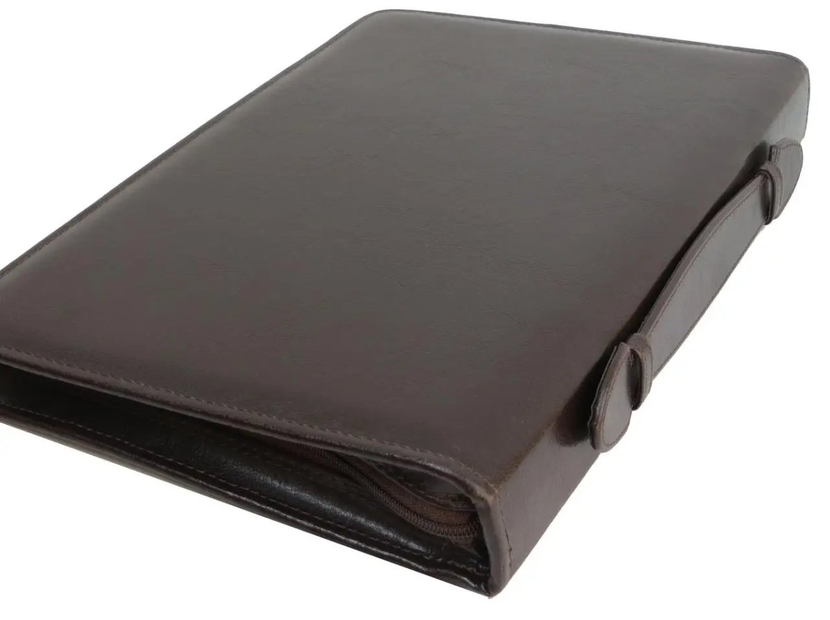 ФОТО КАРТИНКИ ЗОБРАЖЕННЯ Папка ділова Jpb із еко шкіри коричнева AK-04N brown РОЗДРІБ ОПТ ГУРТ ГУРТОМ ОПТОМ! З ЄВРОПИ! ЯКІСТЬ! Купити Львів Характеристики Ціна Оплата Доставка "БОГОДАР" ІНТЕРНЕТ-МАГАЗИН Огляд Рейтинг Порівняння Як вибрати Якісний