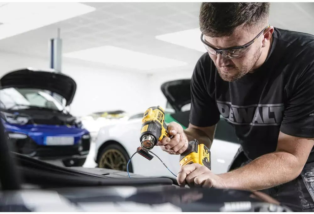ФОТО КАРТИНКИ ЗОБРАЖЕННЯ Акумуляторний промисловий фен DEWALT DCE530N : 18 В, 290°С/530°С, 190 л/хв, без АКБ РОЗДРІБ ОПТ ГУРТ ГУРТОМ ОПТОМ! З ЄВРОПИ! ЯКІСТЬ! Купити Львів Характеристики Ціна Оплата Доставка "БОГОДАР" ІНТЕРНЕТ-МАГАЗИН Огляд Рейтинг Порівняння Як вибрати Якісний
