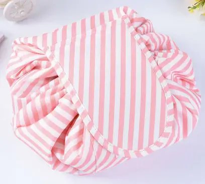 ФОТО КАРТИНКИ ЗОБРАЖЕННЯ Косметичка, несесер, сумка для косметики Topmove у смужку IAN319567 РОЗДРІБ ОПТ ГУРТ ГУРТОМ ОПТОМ! З ЄВРОПИ! ЯКІСТЬ! Купити Львів Характеристики Ціна Оплата Доставка "БОГОДАР" ІНТЕРНЕТ-МАГАЗИН Огляд Рейтинг Порівняння Як вибрати Якісний