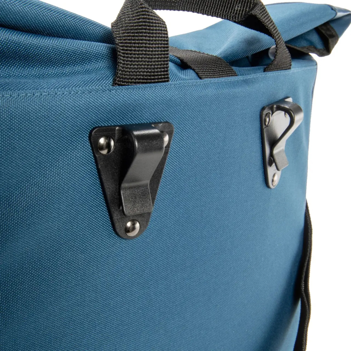 ФОТО КАРТИНКИ ЗОБРАЖЕННЯ Велосипедна сумка на багажник з дощовиком 25L BIKEMATE 804019-1 синя 804019-1 РОЗДРІБ ОПТ ГУРТ ГУРТОМ ОПТОМ! З ЄВРОПИ! ЯКІСТЬ! Купити Львів Характеристики Ціна Оплата Доставка "БОГОДАР" ІНТЕРНЕТ-МАГАЗИН Огляд Рейтинг Порівняння Як вибрати Якісний