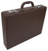 ФОТО КАРТИНКИ ЗОБРАЖЕННЯ Дипломат з екошкіри PORTFOLIO коричневий S1645437 РОЗДРІБ ОПТ ГУРТ ГУРТОМ ОПТОМ! З ЄВРОПИ! ЯКІСТЬ! Купити Львів Характеристики Ціна Оплата Доставка "БОГОДАР" ІНТЕРНЕТ-МАГАЗИН Огляд Рейтинг Порівняння Як вибрати Якісний