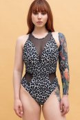ФОТО КАРТИНКИ ЗОБРАЖЕННЯ Купальник cуцільний TOTALFIT KS8-P151-2XL 2XL Чорно-білий РОЗДРІБ ОПТ ГУРТ ГУРТОМ ОПТОМ! З ЄВРОПИ! ЯКІСТЬ! Купити Львів Характеристики Ціна Оплата Доставка "БОГОДАР" ІНТЕРНЕТ-МАГАЗИН Огляд Рейтинг Порівняння Як вибрати Якісний