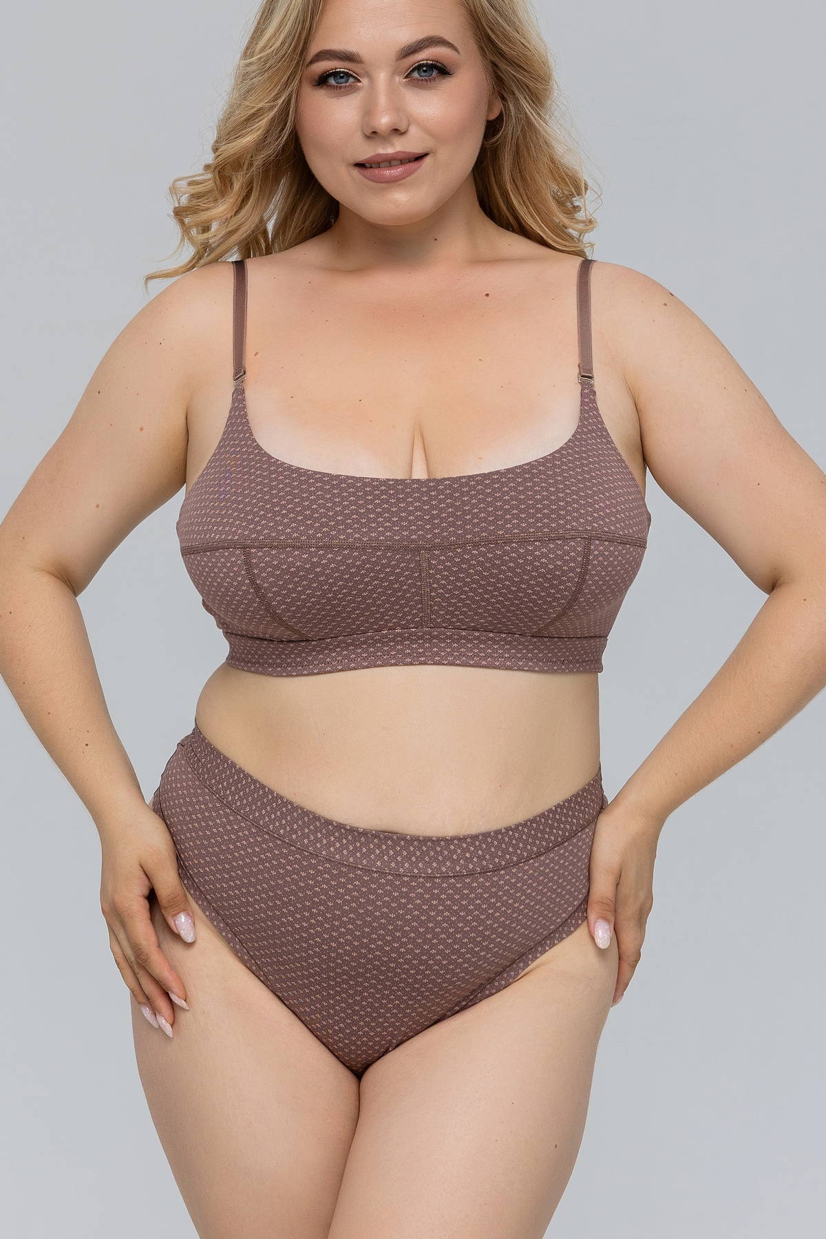 ФОТО КАРТИНКИ ЗОБРАЖЕННЯ Бавовняний комплект білизни бралет та стринги LUNELLE TOTALFIT T53+TR11-KHLP166-2XL 2XL Коричневий РОЗДРІБ ОПТ ГУРТ ГУРТОМ ОПТОМ! З ЄВРОПИ! ЯКІСТЬ! Купити Львів Характеристики Ціна Оплата Доставка "БОГОДАР" ІНТЕРНЕТ-МАГАЗИН Огляд Рейтинг Порівняння Як вибрати Якісний