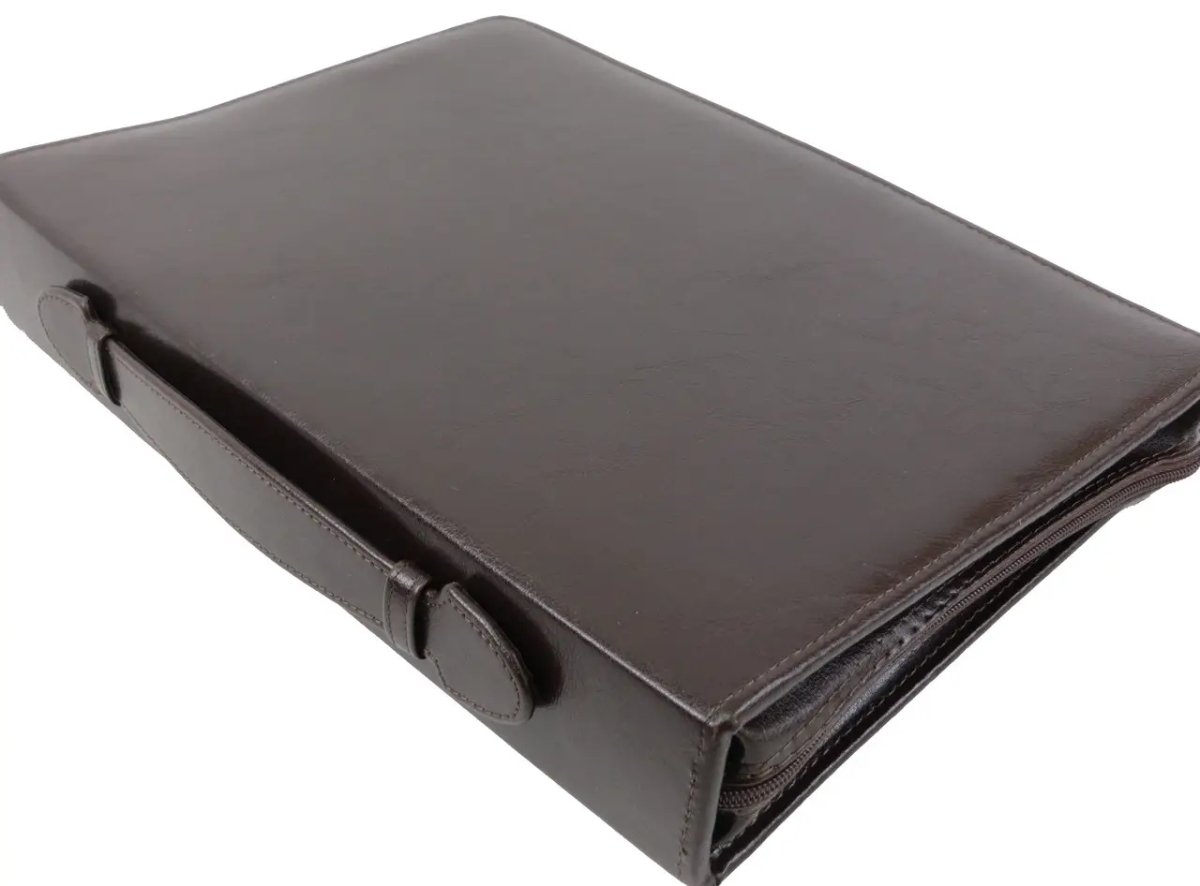 ФОТО КАРТИНКИ ЗОБРАЖЕННЯ Папка портфель для документов из эко кожи JPB коричневая AK-07N brown РОЗДРІБ ОПТ ГУРТ ГУРТОМ ОПТОМ! З ЄВРОПИ! ЯКІСТЬ! Купити Львів Характеристики Ціна Оплата Доставка "БОГОДАР" ІНТЕРНЕТ-МАГАЗИН Огляд Рейтинг Порівняння Як вибрати Якісний