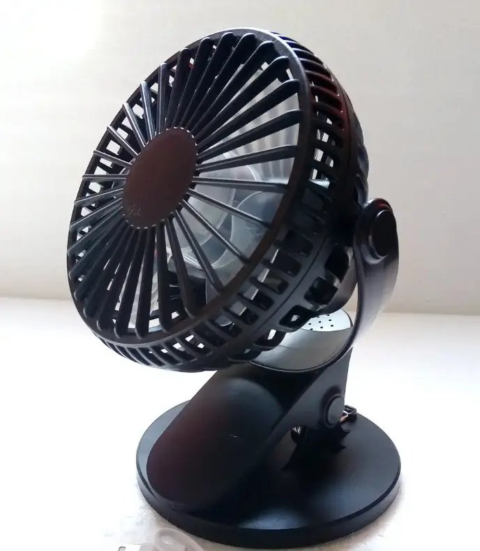 ФОТО КАРТИНКИ ЗОБРАЖЕННЯ Вентилятор настільний USB SS-13 / Mini Fan XH-09 / акумулятор. на прищіпці (WX6507) РОЗДРІБ ОПТ ГУРТ ГУРТОМ ОПТОМ! З ЄВРОПИ! ЯКІСТЬ! Купити Львів Характеристики Ціна Оплата Доставка "БОГОДАР" ІНТЕРНЕТ-МАГАЗИН Огляд Рейтинг Порівняння Як вибрати Якісний