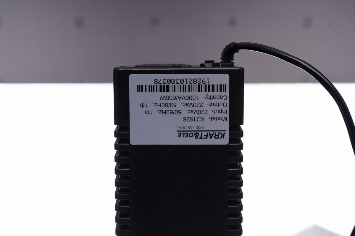 ФОТО КАРТИНКИ ЗОБРАЖЕННЯ Zasilacz awaryjny UPS 1000VA LCD KD1928 РОЗДРІБ ОПТ ГУРТ ГУРТОМ ОПТОМ! З ЄВРОПИ! ЯКІСТЬ! Купити Львів Характеристики Ціна Оплата Доставка "БОГОДАР" ІНТЕРНЕТ-МАГАЗИН Огляд Рейтинг Порівняння Як вибрати Якісний