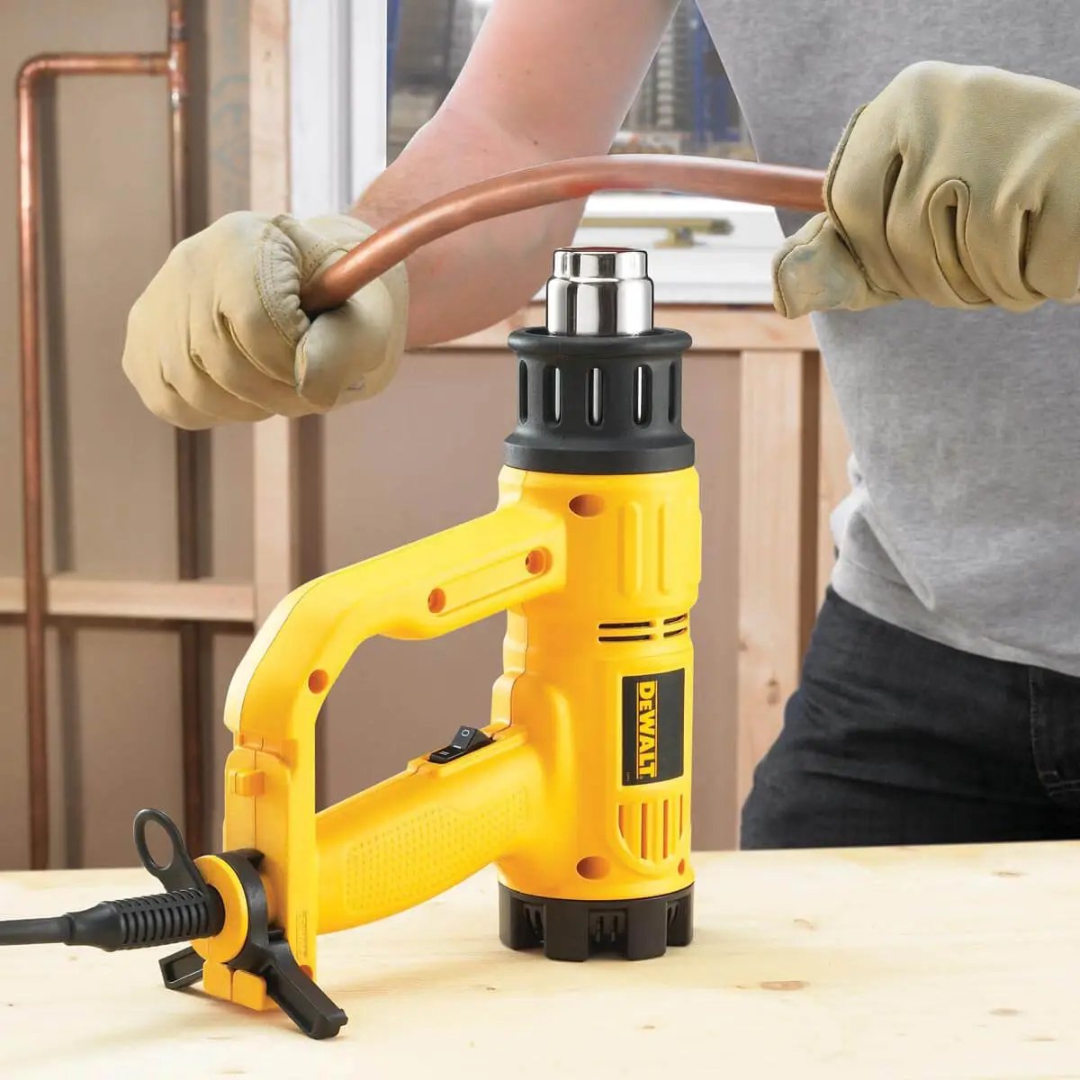 ФОТО КАРТИНКИ ЗОБРАЖЕННЯ Пістолет гарячого повітря - фен мережевий DEWALT D26411 РОЗДРІБ ОПТ ГУРТ ГУРТОМ ОПТОМ! З ЄВРОПИ! ЯКІСТЬ! Купити Львів Характеристики Ціна Оплата Доставка "БОГОДАР" ІНТЕРНЕТ-МАГАЗИН Огляд Рейтинг Порівняння Як вибрати Якісний
