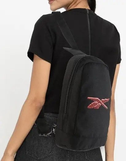 ФОТО КАРТИНКИ ЗОБРАЖЕННЯ Нагрудна сумка, слінг REEBOK MONO STRAP чорна SHF8412 black РОЗДРІБ ОПТ ГУРТ ГУРТОМ ОПТОМ! З ЄВРОПИ! ЯКІСТЬ! Купити Львів Характеристики Ціна Оплата Доставка "БОГОДАР" ІНТЕРНЕТ-МАГАЗИН Огляд Рейтинг Порівняння Як вибрати Якісний